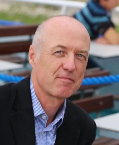 Dr John Goodlad